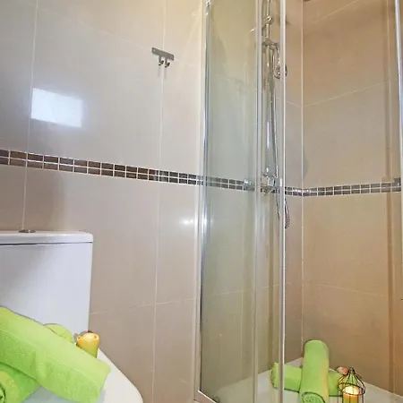 Krabi - Elegante Moradia Com Piscina Aquecivel - Albufeira