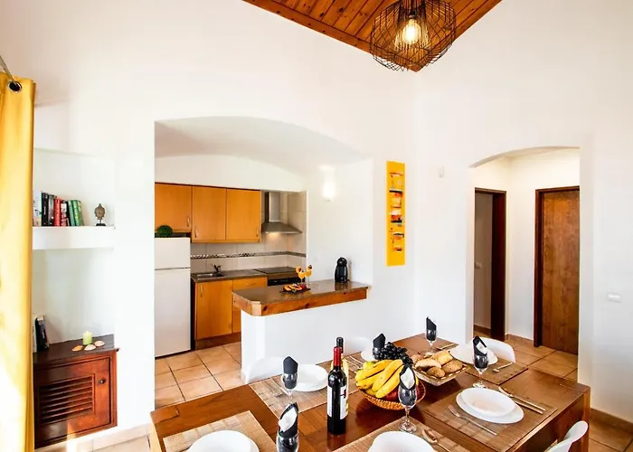 Krabi By Algarve Vacation 알부페이라