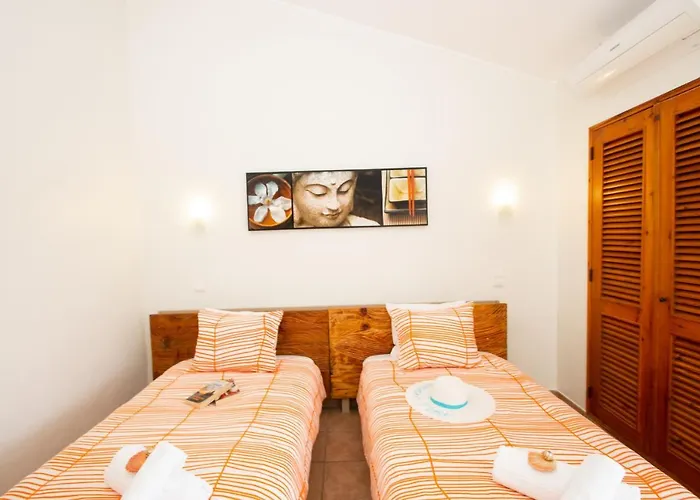 Krabi By Algarve Vacation Vila